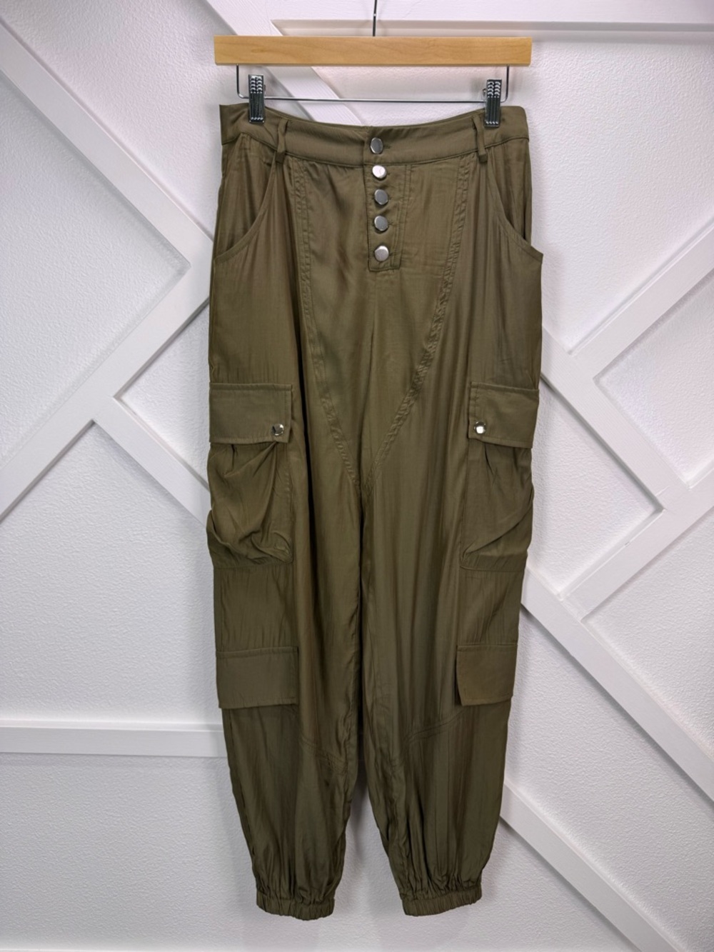 NWT Revolve Lioness Cypress Cargo Jogger Pant Khaki Green Size Small - Picture 2 of 13
